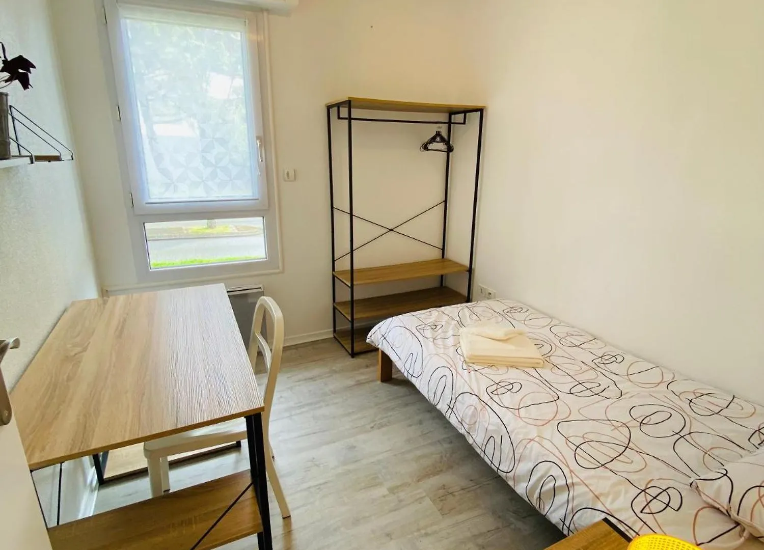 Appt 30M² Rdc Lorient Universites Neuf Tout Equipe 0*,