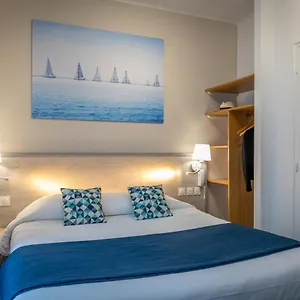 3* Hotel Logis Rex